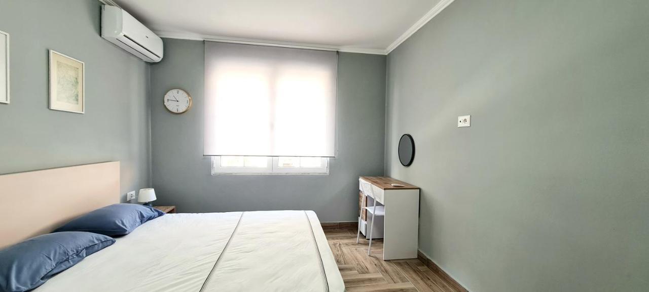 Apartmán 2V1 - 21 Dhjetori Tirana Exteriér fotografie